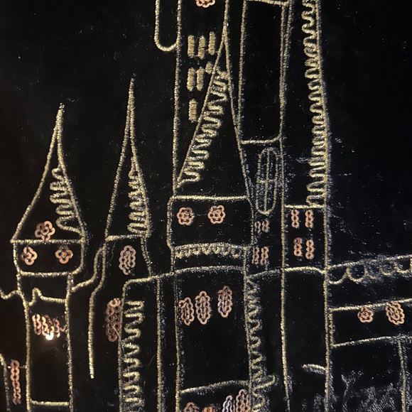 HTF Harry Potter Mini Boden Velvet cape - size small (3-5 years old) - Picture 4 of 4